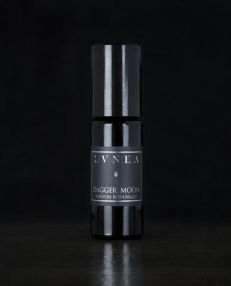 DAGGER MOON | Parfum botanique - terre cuite, ruh khus, bois, café